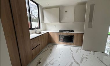 SEA CONFIABLE VENDE HERMOSA CASA EN ALBROOK9 EN ANCON