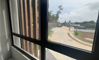 SEA CONFIABLE VENDE HERMOSA CASA EN ALBROOK9 EN ANCON