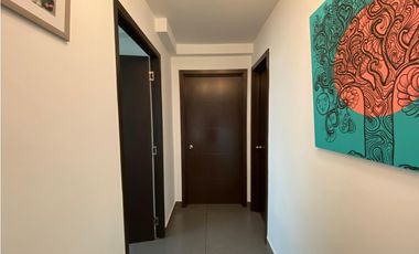 CONDADO DEL REY / KINGS PARK / 97M / 2 HABITACION / BALCON