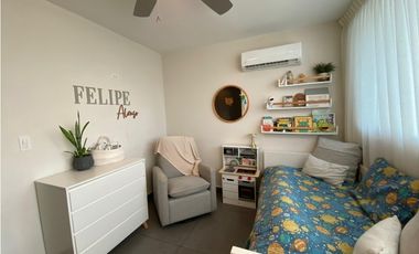 CONDADO DEL REY / KINGS PARK / 97M / 2 HABITACION / BALCON