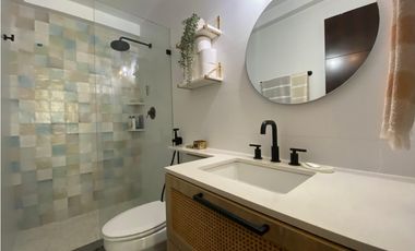 CONDADO DEL REY / KINGS PARK / 97M / 2 HABITACION / BALCON