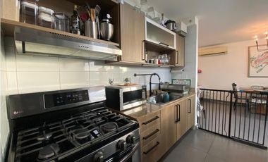 CONDADO DEL REY / KINGS PARK / 97M / 2 HABITACION / BALCON