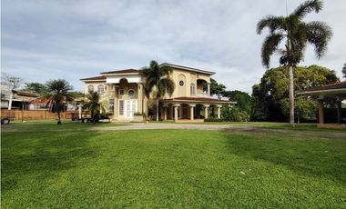 Se Vende Casa Comercial de 1.5 Has en La Chorrera-Panamá Oeste (DR)