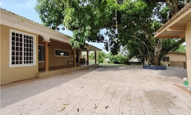 Se Vende Casa Comercial de 1.5 Has en La Chorrera-Panamá Oeste (DR)