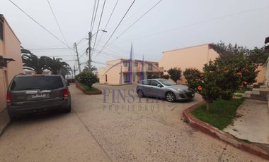 ¡Oportunidad! Práctica Casa en Villa Manutara, Quintero