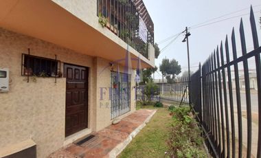 ¡Oportunidad! Práctica Casa en Villa Manutara, Quintero