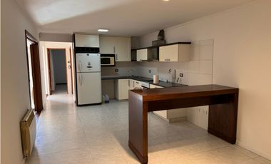 Chalet 5 ambientes con garaje doble y jacuzzi