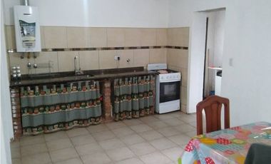 CASA EN VENTA -COMUNA LOS MOLINOS -
