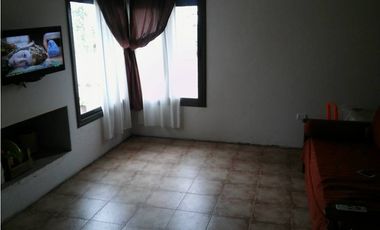 CASA EN VENTA -COMUNA LOS MOLINOS -