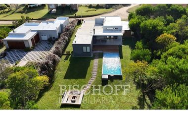 Casa en Venta en Barrio Residencial 1 – Costa Esmeralda