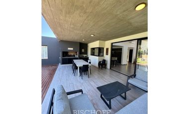 Casa en Venta en Barrio Residencial 1 – Costa Esmeralda