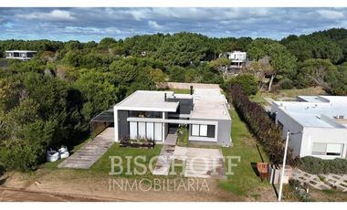 Casa en Venta en Barrio Residencial 1 – Costa Esmeralda