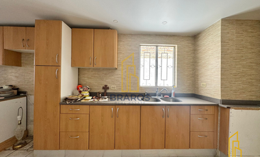 CASA EN SAN FELIPE CON SÓTANO