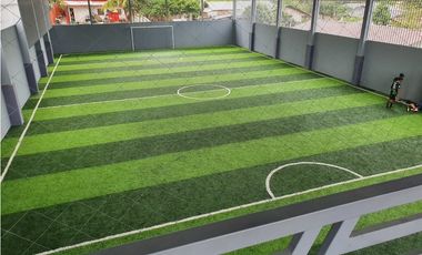 I025025 - CONGLOMERADO COMERCIAL