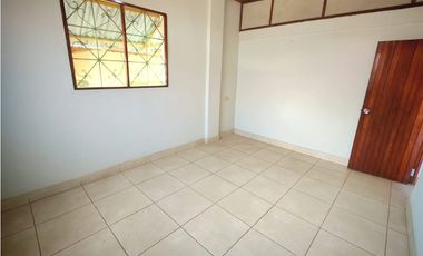 I025023 - VENTA CASA