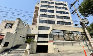 OFICINA EN VENTA EN COLONIA CHAPALITA A CUADRAS DEL HOTEL RIU