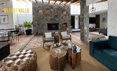 VENTA/RENTA CASA EN SAN GABRIEL IXTLA, VALLE DE BRAVO-CASA CARLOTA