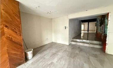 Guayaquil Urdesa, Local Comercial  en Renta, 200m2, 3 Ambientes