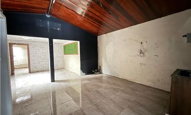 Guayaquil Urdesa, Local Comercial  en Renta, 200m2, 3 Ambientes