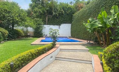 Casa en Fraccionamiento en Provincias del Canadá Cuernavaca - ROQ-1317-Fr