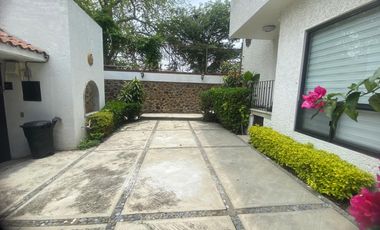 Casa en Fraccionamiento en Provincias del Canadá Cuernavaca - ROQ-1317-Fr