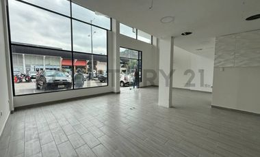 Alquiler Locales Comerciales Frente al Riocentro Ceibos.