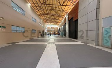 Alquiler Locales Comerciales Frente al Riocentro Ceibos.