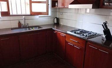 Chalet en venta en Barrio Parque