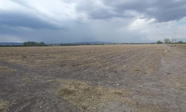 HERMOSO RANCHO CON MAQUINARIA Y POZO EN VENTA MUY CERCA DEL PARQUE INDUSTRIAL OCION
