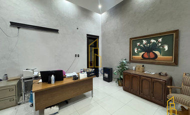 Oficinas amplias en renta