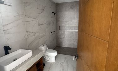 Casa nueva y moderna en renta