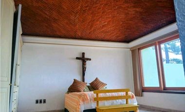 CASA EN VENTA EN FRACC LOMAS. TETELA
