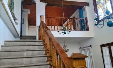CASA EN VENTA EN FRACC LOMAS. TETELA