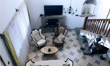 CASA EN VENTA EN FRACC LOMAS. TETELA