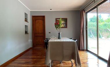 Amplia casa en Altos de Mitrinhue