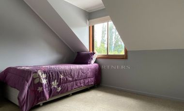 Amplia casa en Altos de Mitrinhue