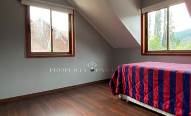 Amplia casa en Altos de Mitrinhue