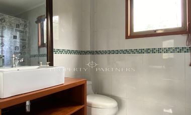 Amplia casa en Altos de Mitrinhue