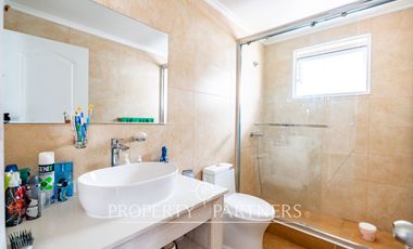 Casa remodelada en excelente ubicación, a pasos de Balmaceda
