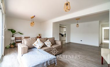 Casa remodelada en excelente ubicación, a pasos de Balmaceda