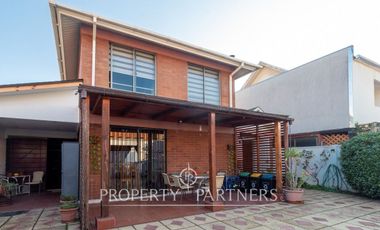 Casa en Venta de 3D/3B - Av. Jardín Alto