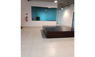 Plaza comercial en venta en av. Nichupte cancún
