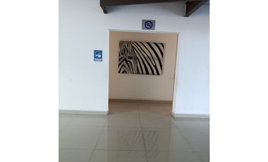 Plaza comercial en venta en av. Nichupte cancún