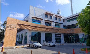 Plaza comercial en venta en av. Nichupte cancún