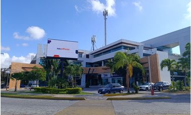 Plaza comercial en venta en av. Nichupte cancún