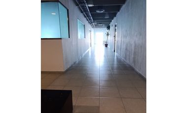 Plaza comercial en venta en av. Nichupte cancún