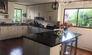 Casa en Venta en Las toscas, villa el peral, Linares.