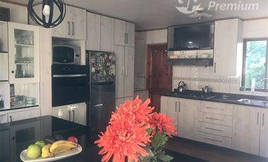 Casa en Venta en Las toscas, villa el peral, Linares.