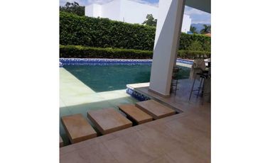 Casa De Anapoima En Condominio Campestre Sobre La Vía Principal