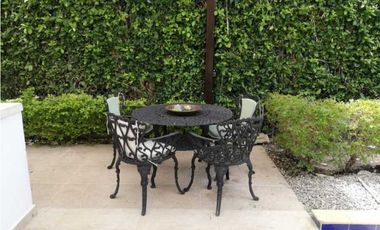 Casa De Anapoima En Condominio Campestre Sobre La Vía Principal